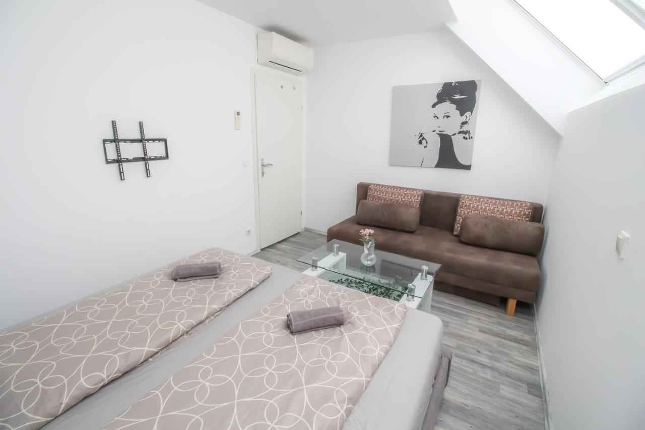 Private Triple Bedroom In Shared Apartment Dw171-4 Відень Екстер'єр фото