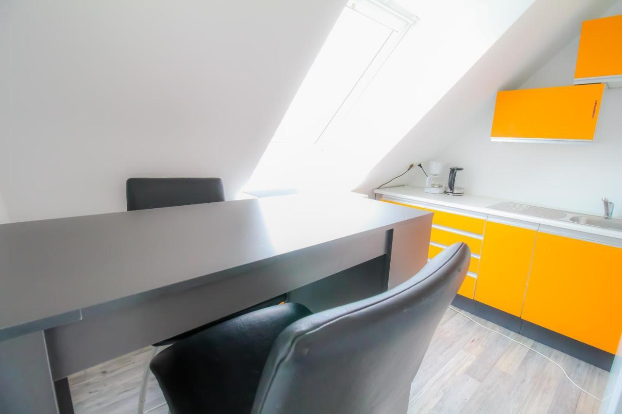 Private Triple Bedroom In Shared Apartment Dw171-4 Відень Екстер'єр фото